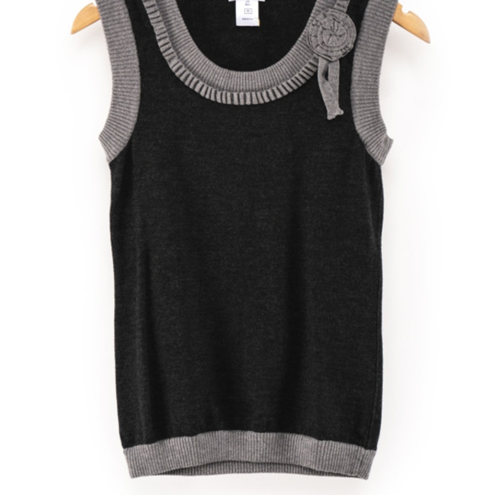 Sweater vest